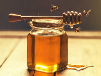 10 důvodů, proč konzumovat více medu
